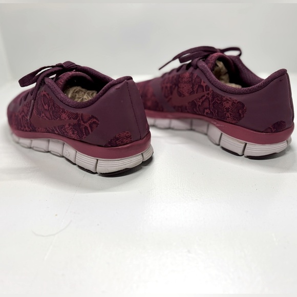 NIke Free 5.0 V4 Mulberry Snakeprint Women's Size 7 Running Shoes - Picture 6 of 9